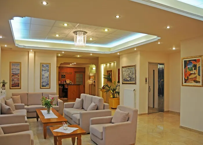 Hotel Taxiarhis